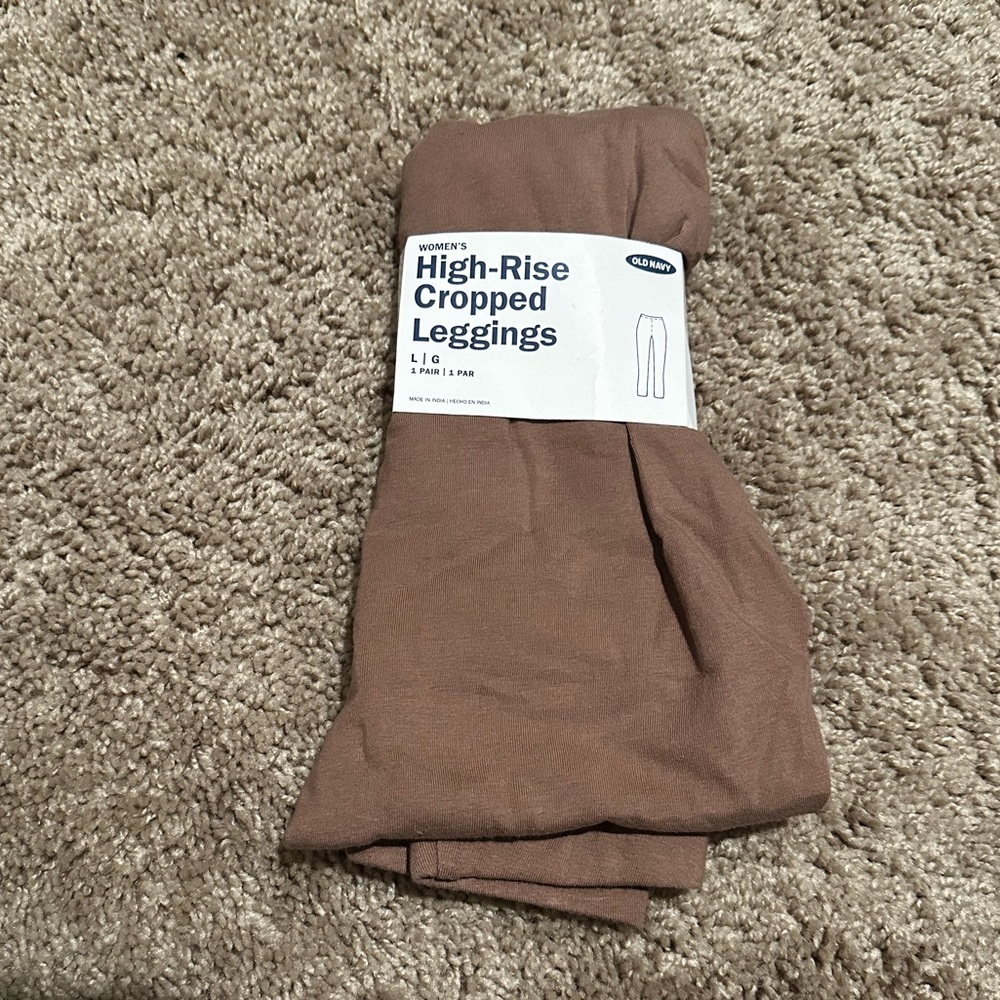 NWT Leggings